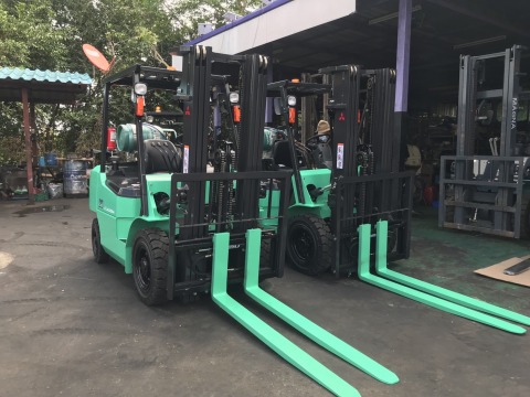 จำหน่ายรถโฟล์คลิฟท์ มือหนึ่ง